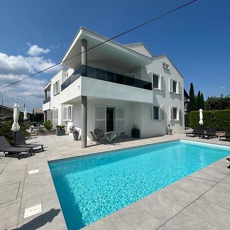 Apartamento Haus Dalmatia With Heated Pool Bibinje Exterior foto