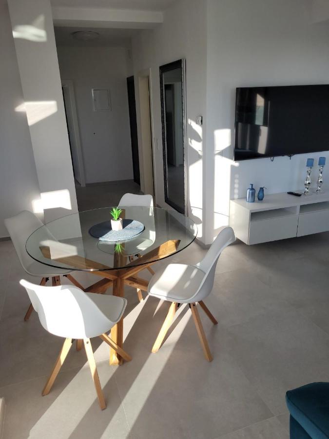 Apartamento Haus Dalmatia With Heated Pool Bibinje Exterior foto